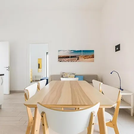 Mare Del Salento * توري لابيلو